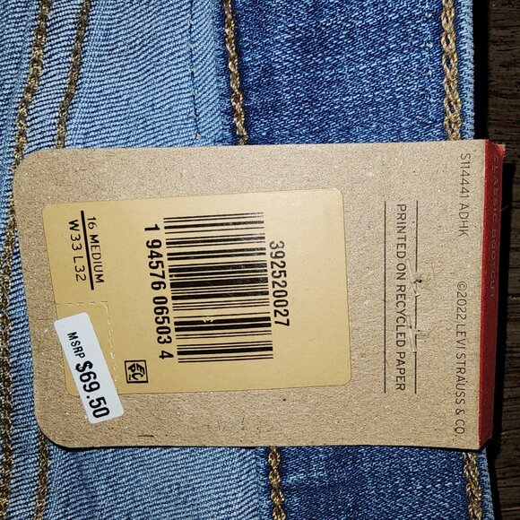 Levi’s Classic Bootcut Jeans NWT Size 16 Medium Wash Blue - Picture 10 of 16